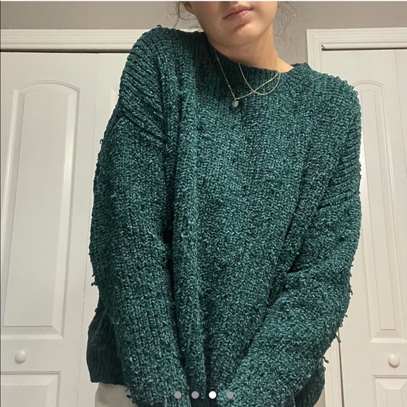 Forest Green Sweater - Picture 3 of 4